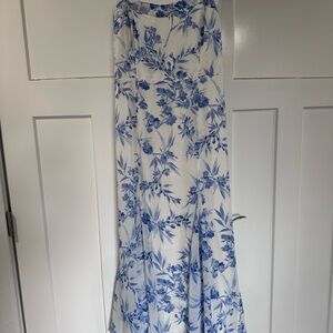 Elegant Blue Floral Maxi Dress